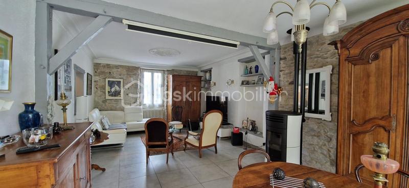 Maison de maîtres - 165 m² - 6 pièces