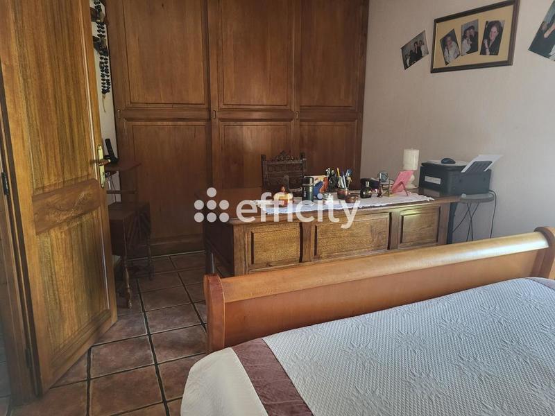 Maison - 165 m² - 8 pièces