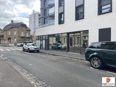 Local commercial - 270 m²