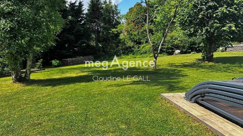 Maison - 200 m² - 7 pièces