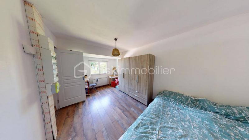 Maison traditionnelle - 114 m² - 5 pièces