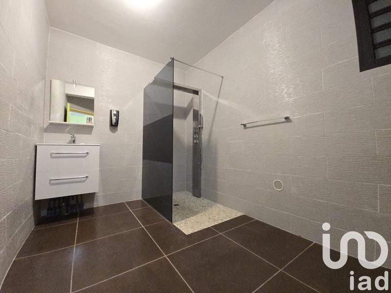 Maison - 214 m² - 7 pièces