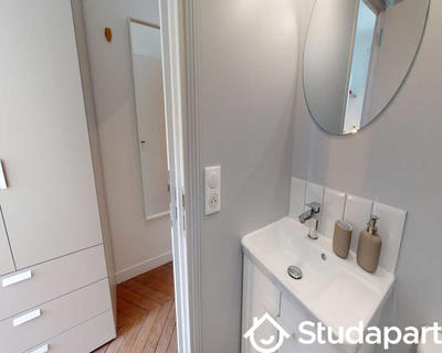 Chambre - 100 m² - 1 pièce