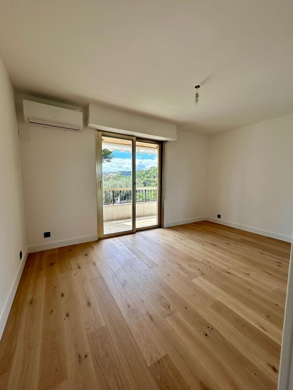 Appartement - 84 m² - 3 pièces