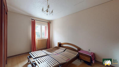 Maison - 200 m² - 6 pièces