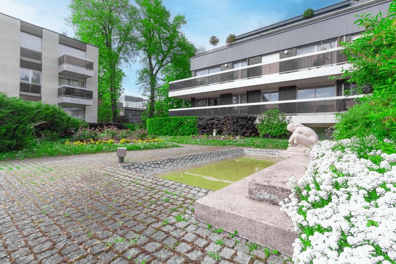 Appartement - 90 m² - 4 pièces