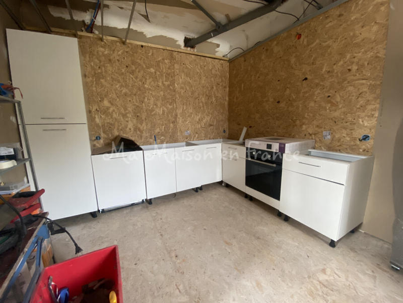 Fonds de commerce - Local commercial - 392 m²