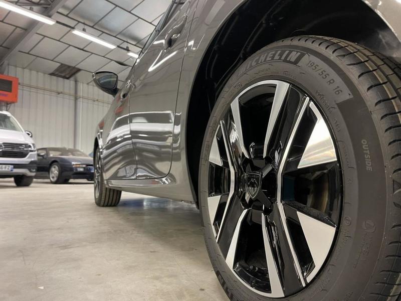 Peugeot 208 II Hybrid 110 e-Dcs6 Allure