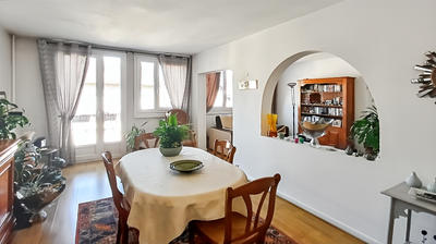 Appartement - 86 m² - 4 pièces