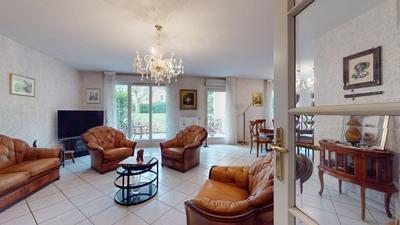 Appartement - 100 m² - 3 pièces