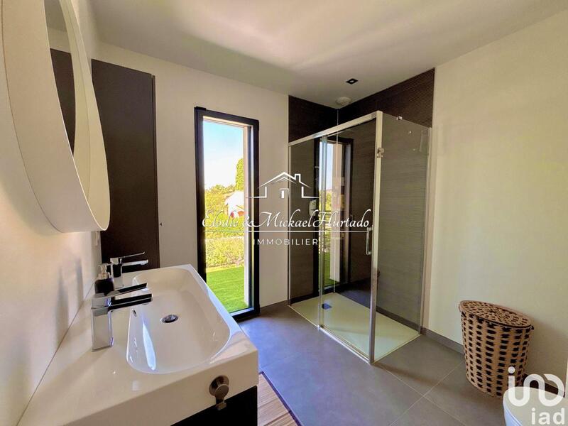 Maison - 314 m² - 6 pièces