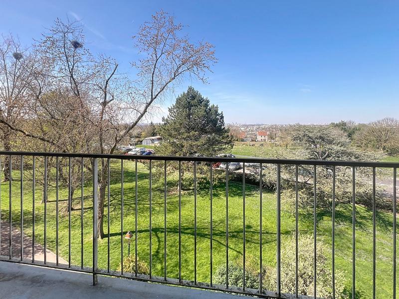 Appartement - 75 m² - 4 pièces