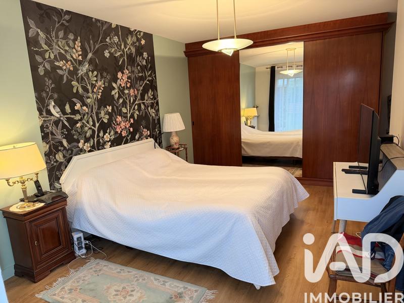 Appartement - 157 m² - 5 pièces