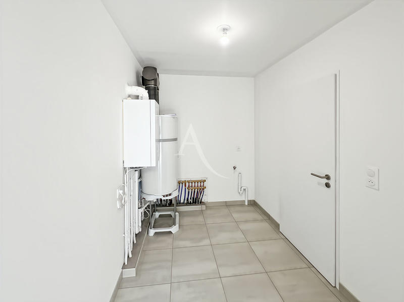 Maison - 84 m² - 4 pièces