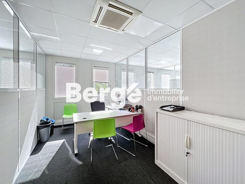 Bureau - 283 m²