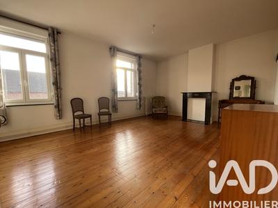 Maison - 218 m² - 11 pièces