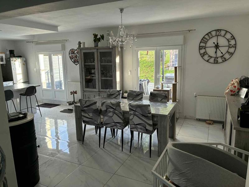 Maison - 105 m² - 4 pièces