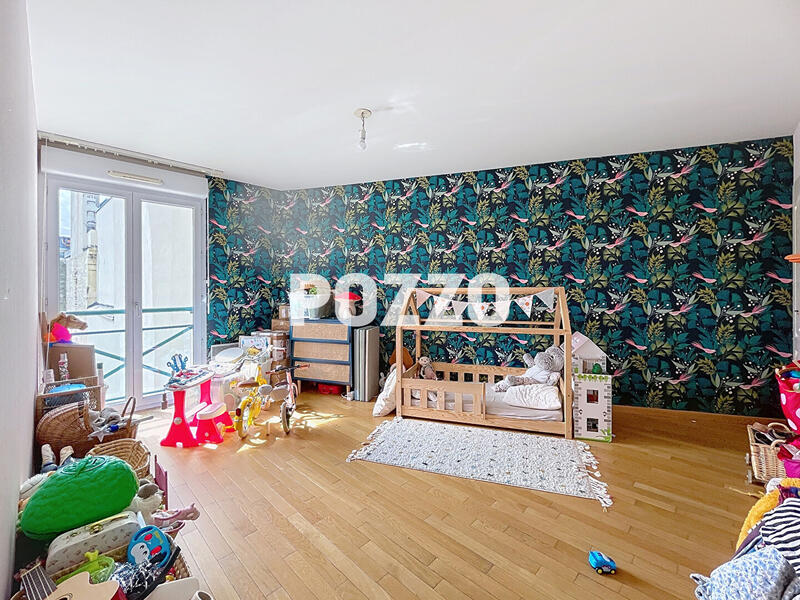 Appartement - 79 m² - 3 pièces