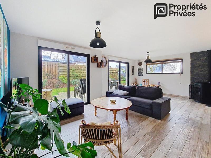 Maison - 130 m² - 6 pièces