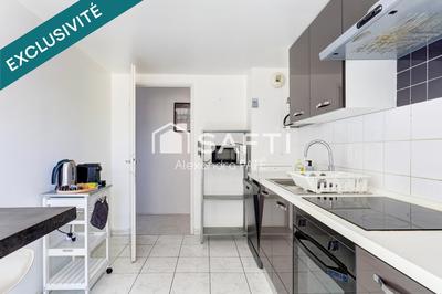 Appartement - 95 m² - 5 pièces