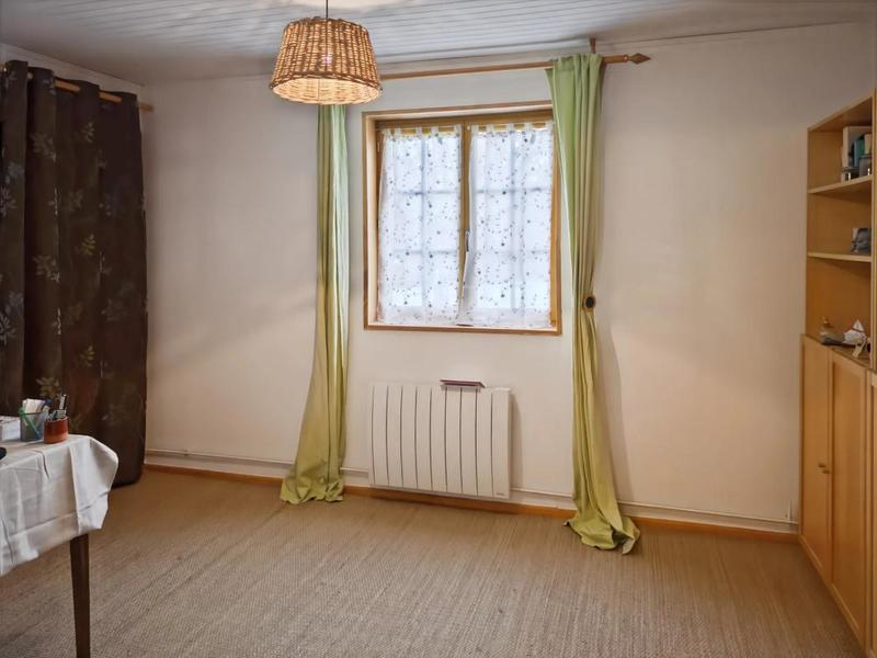 Maison - 150 m² - 8 pièces