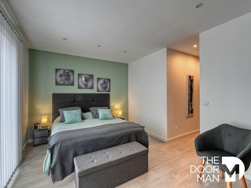 Maison - 121 m² - 5 pièces