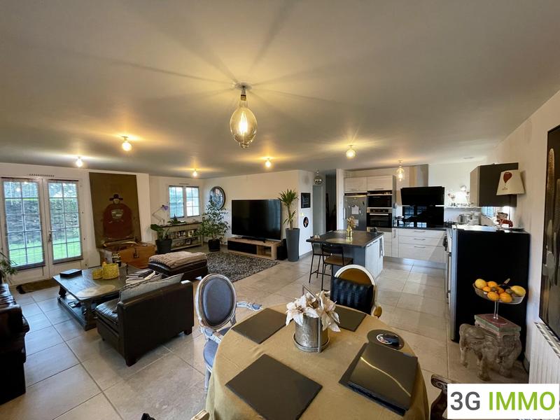 Maison - 94 m² - 3 pièces