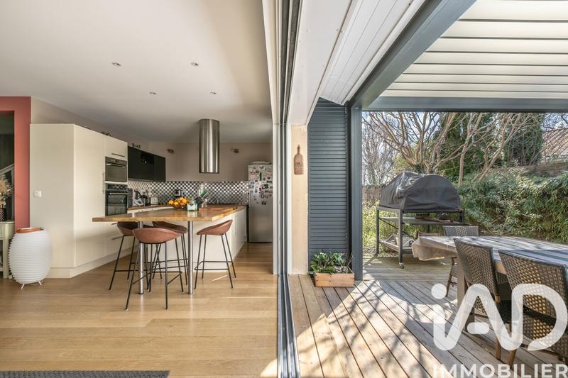 Maison - 160 m² - 6 pièces