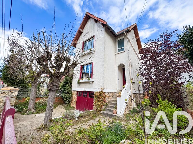 Maison - 105 m² - 6 pièces