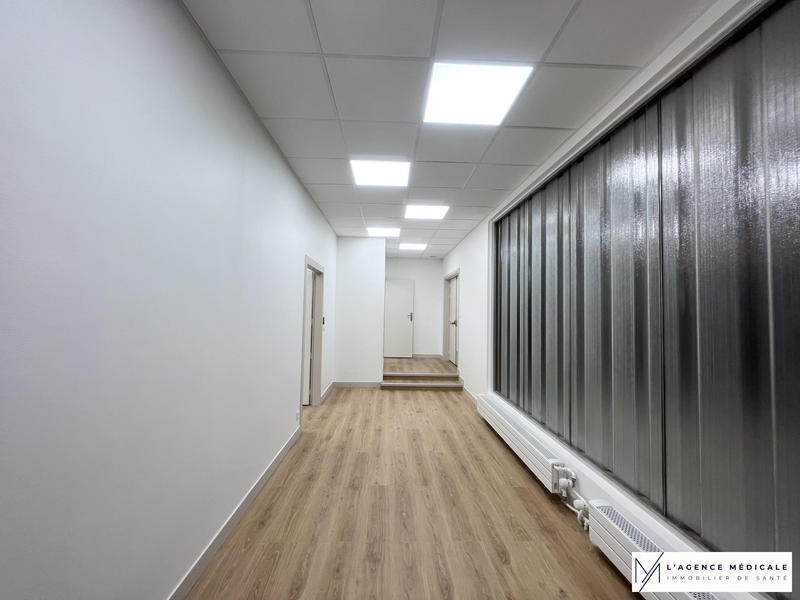 Local commercial - 90 m²