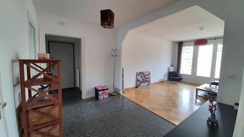 Appartement - 96 m² - 4 pièces
