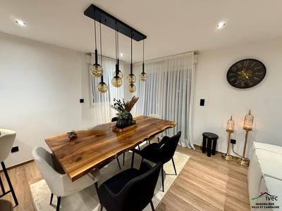 Duplex - 93 m² - 4 pièces