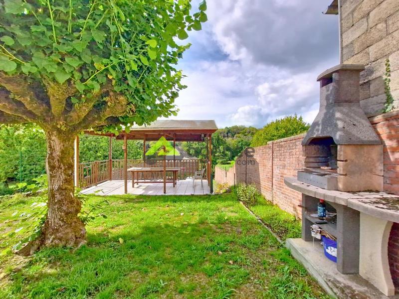 Maison - 170 m² - 8 pièces