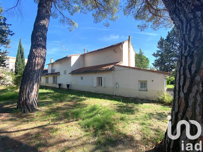 Maison - 212 m² - 8 pièces