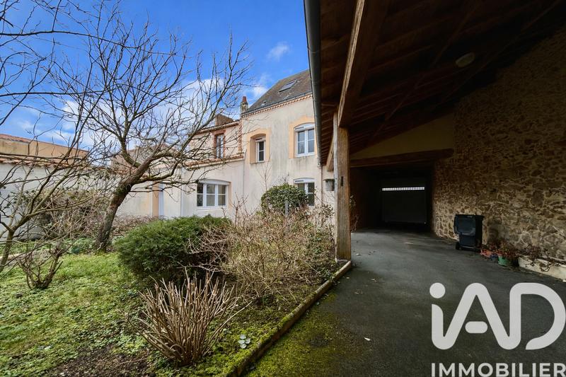 Maison - 159 m² - 6 pièces
