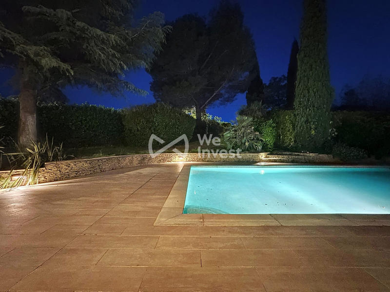 Villa - 170 m² - 5 pièces