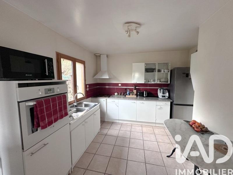 Maison - 93 m² - 4 pièces