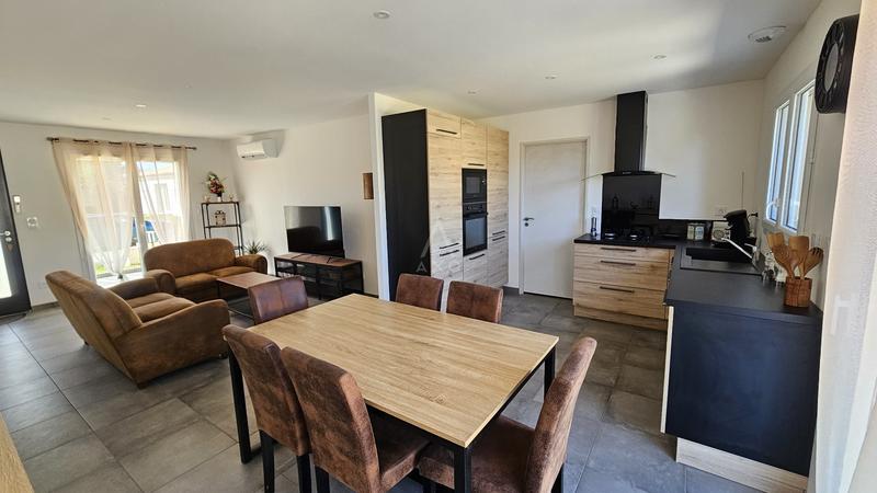 Maison - 67 m² - 3 pièces