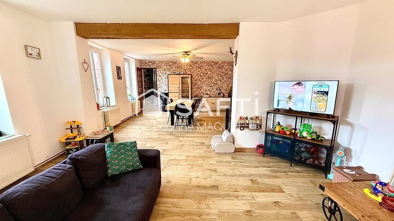 Maison - 138 m² - 6 pièces