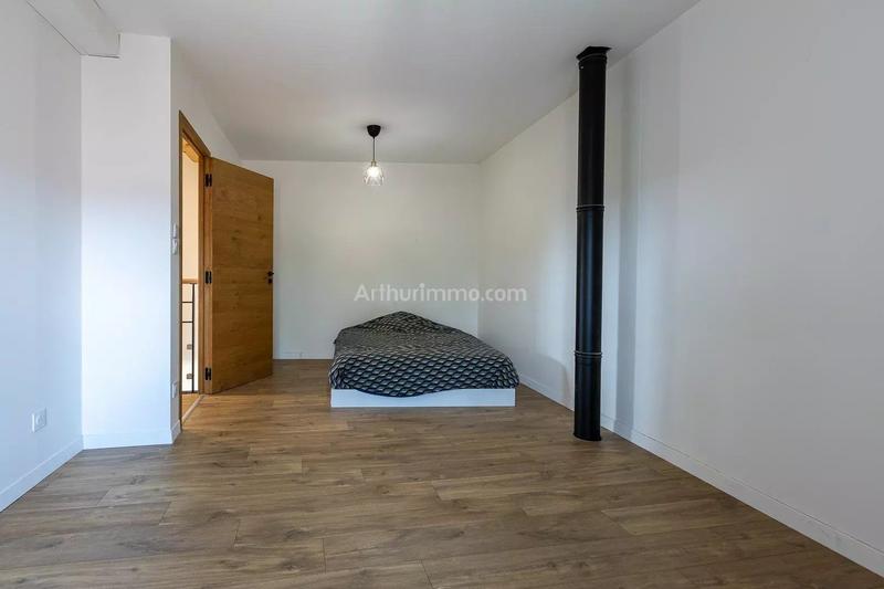 Maison - 226 m² - 8 pièces