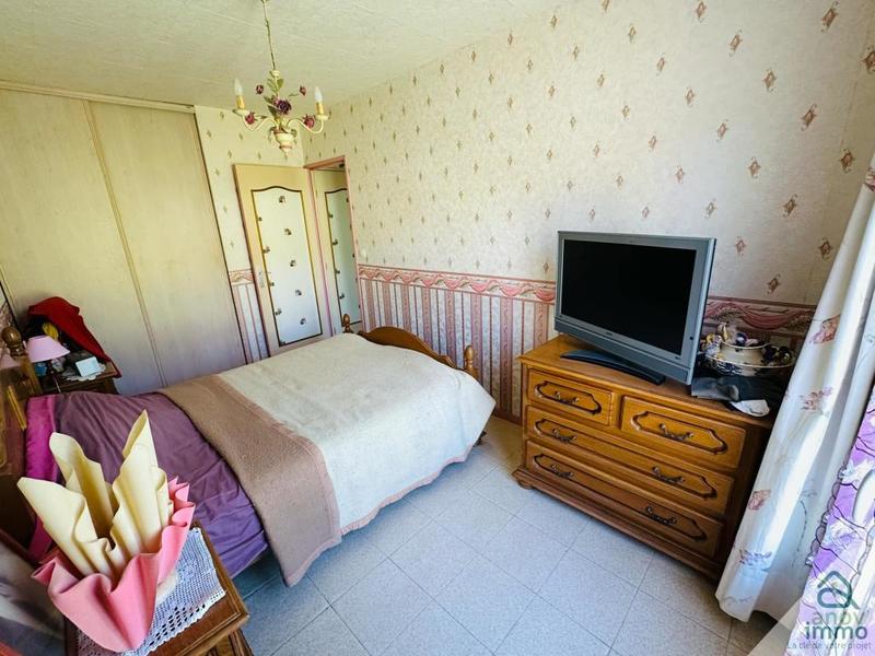 Pavillon - 100 m² - 5 pièces