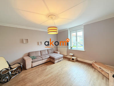 Maison - 230 m² - 7 pièces