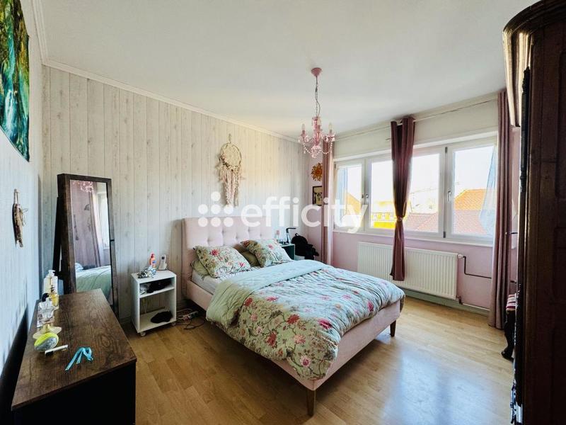 Appartement - 100 m² - 3 pièces