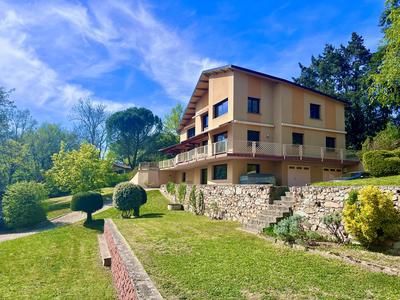 Maison d'architecte - 377 m²