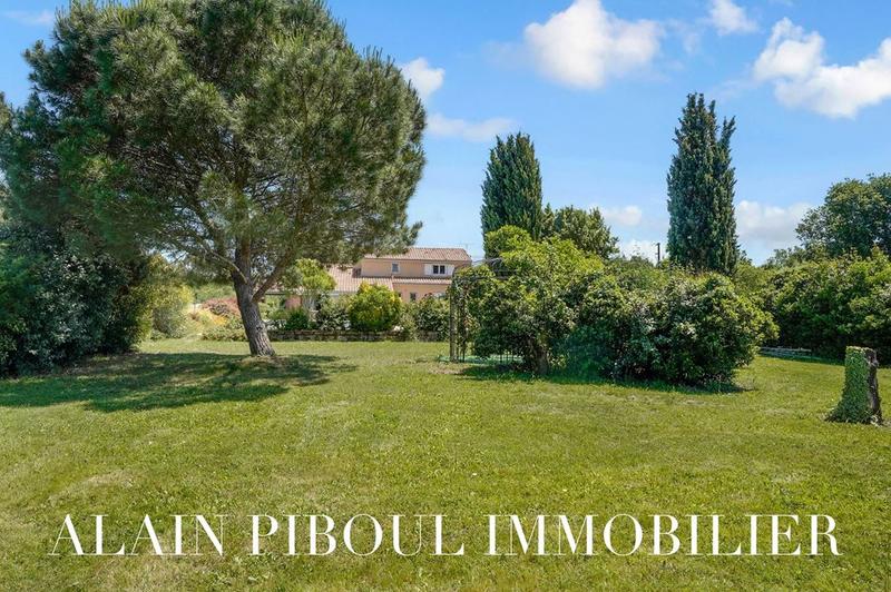 Maison traditionnelle - 173 m² - 6 pièces