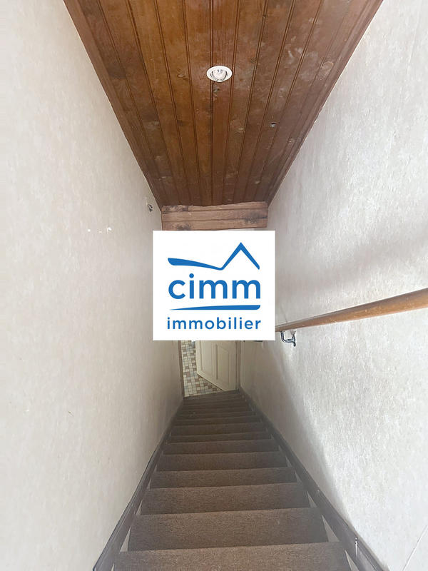 Bureau - 125 m² - 6 pièces