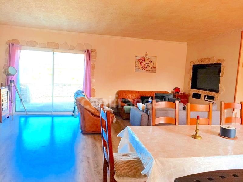 Maison - 268 m² - 7 pièces