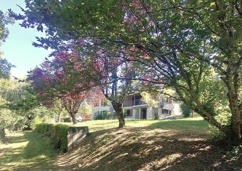 Maison - 172 m² - 6 pièces