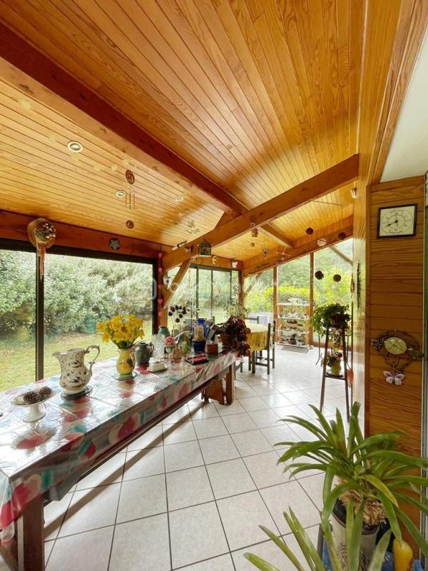 Maison traditionnelle - 96 m² - 4 pièces