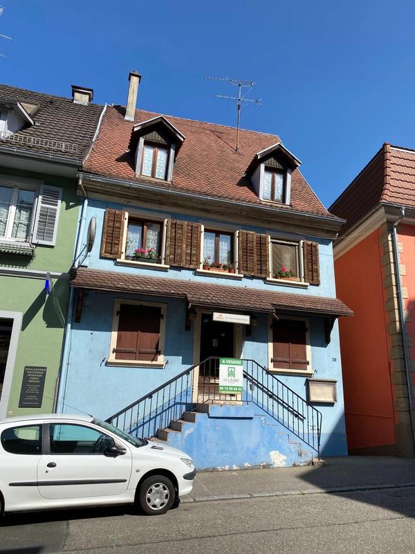 Magasins - 180 m² - 8 pièces